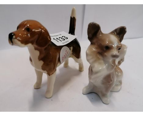 TWO CERAMIC FIGURES - BESWICK DOG AND LLADRO DOG 