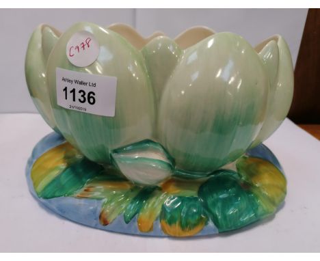 A CLARICE CLIFF FOR NEWPORT POTTERY CERAMIC LILYPAD VASE / BOWL 