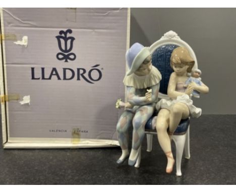 Lladro 5844 “Flirtatious Jester” in mint condition and original box
