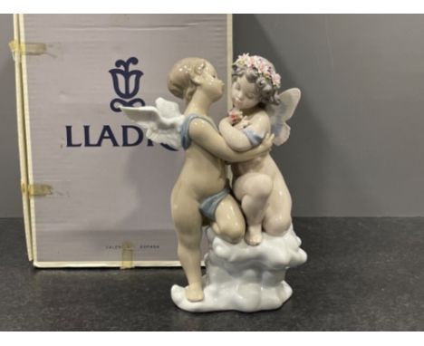 Lladro 1824 “Heaven and Earth” signed limited edition in mint condition and original box