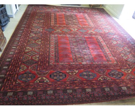 A large modern carpet/rug - size 277cm x 399cm - Mossoule design by Louis de Poortere