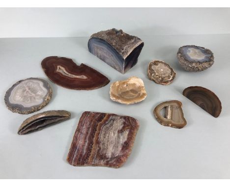 Geology , Crystal, Fossil interest, a collection of Banded Agate specimens, 10 items total, formally in the collection of an 