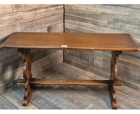 20th century Oak two seat bench [46.5x92x30cm] 