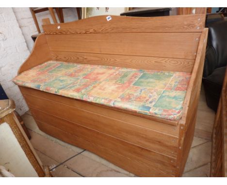 Pine bench with storage
