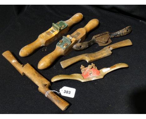     Six Vintage Carpentry Spoke Shaves                                              