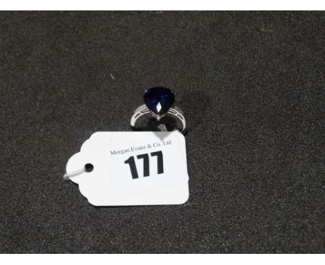     A Silver &amp; Blue Stone Dress Ring                                                