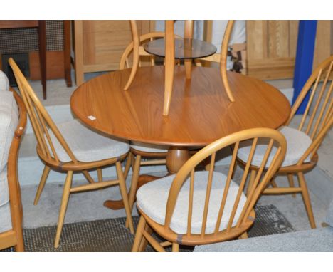 ERCOL LIGHT OAK CIRCULAR KITCHEN TABLE WITH 4 MATCHING CHAIRS     