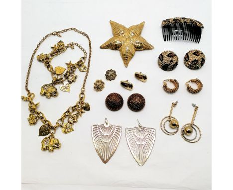 Qty of costume jewellery inc Richard Kerr clip on earrings &amp; hair comb, Cadoro large starfish brooch (11cm) etc 