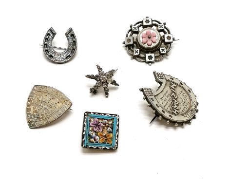 6 x brooches inc Church Army fight the good fight, Mizpah, horseshoe micro mosaic (catch broken) etc 