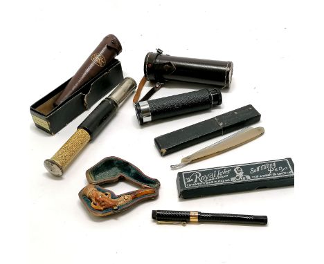 Otis King's model K patent calculator (in original case), Astral telescope model 20 (in case), Colner Dom razor (in case), Ro