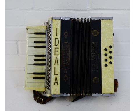 Antonia Idala accordion 
