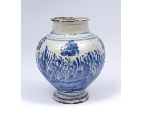 Italian blue albarello 18th Century with simple flower and leaf design, 22cm