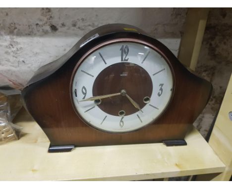 MANTLE CLOCK 