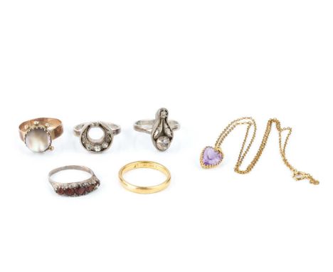 A collection of jewellery, comprising a heart-shaped amethyst single stone pendant, on a trace-link chain, a 22ct gold weddin
