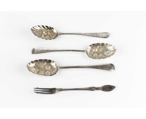 A pair of silver Old English pattern berry spoons, with embossed bowls, by Deakin &amp; Francis, London 1904, a similar Georg