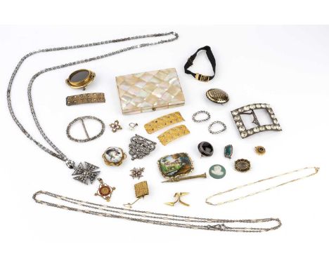 A collection of 19th century and later jewellery, to include a Maltese cross pendant on chain, a tortoiseshell and piqué work