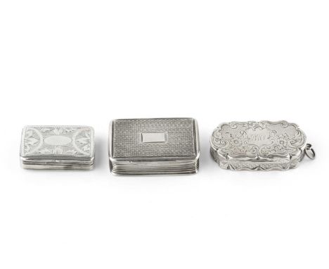 A William IV silver rectangular vinaigrette, with textured engraved decoration, and pierced and engraved gilt grille, by Jose