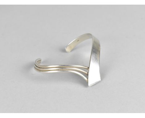 A Silver Modernist Bangle, 25.7gms 