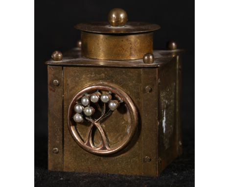 Gilded brass inkwell of Arts and Crafts lantern form in the Glasgow School manner embellished with yellow metal and pearl ent