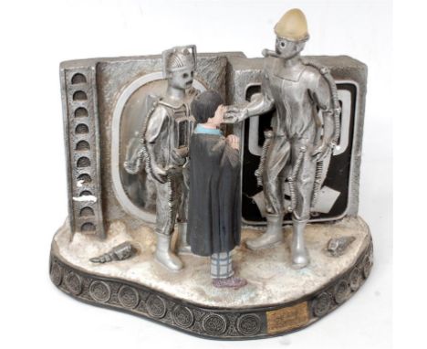 Product Enterprise, Dr. Who Classic Moments resin diorama "Tomb of the Cyberman", limited edition No.32/500, with certificate