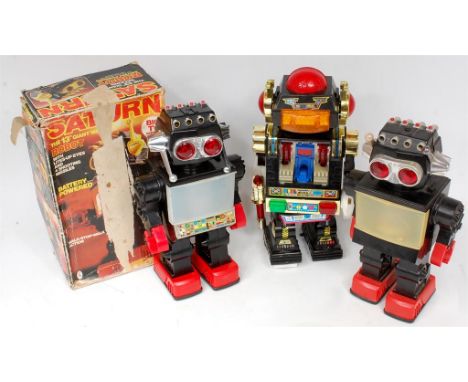 Collection of 3 plastic and battery operated Robots, to include Hong Kong Issue Saturn Robot (G-BP), another loose Hong Kong 