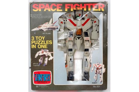 space fighter robot toy