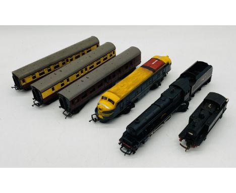 A collection of OO gauge model railway locomotives and passenger coaches including British Railways "Princess Victoria"  stea