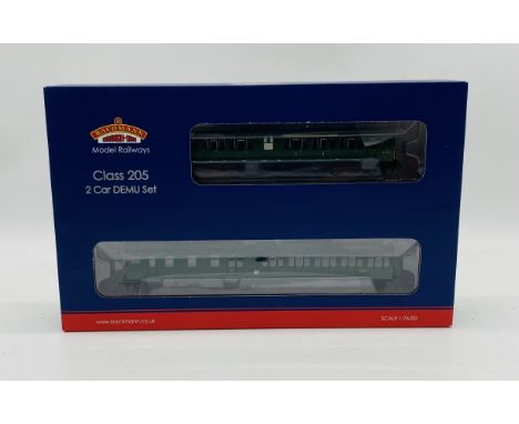 A boxed Bachmann Branch-Line Class 205 2-H Thumper 2 Car DEMU set in British Railway green with small yellow panel - Produced