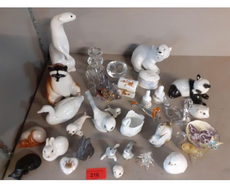 Small collectable models of animals to include a Russian polar bear model and 1970's glass animals together with other items.