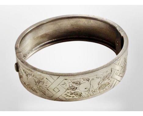 A vintage silver bangle 