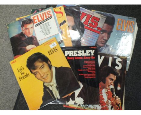 A COLLECTION OF VINTAGE ELVIS PRESLEY LP RECORDS 