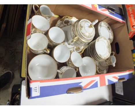 A TRAY OF GILDED NORITAKE CHINA