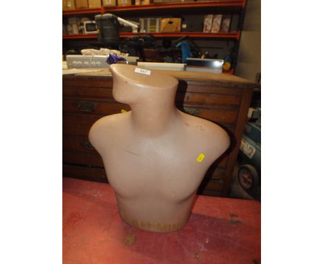 A VINTAGE MALE MANNEQUIN TORSO