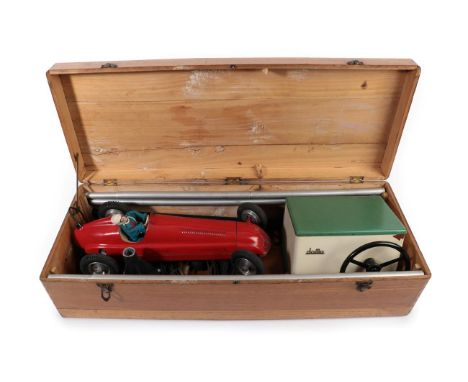 Domo (Italy) Remote Control Maserati 4CL with driver having cloth clothing and ceramic head 17'', 43cm in original wooden box