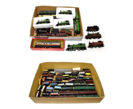 Unboxed OO Gauge Locomotives including 3xMainline 0-6-0T LNER 581, Lima Express Parcel Railcar, Class 40 diesel BR D334 and v