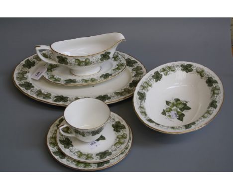 A Royal Worcester 'Worcester Hop' part dinner service