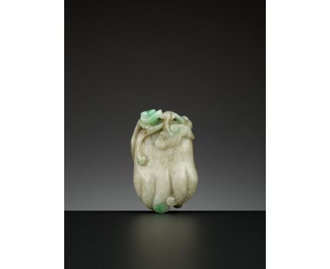 A ‘BUDDHA’S HAND’ JADEITE PENDANT, QING DYNASTYChina, 19th century. Carved as a finger citron, known as ‘Buddha’s hand’, grow