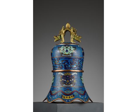 A MASSIVE CLOISONNE ENAMEL BELL, QING DYNASTYChina, 18th-19th century. Of flared form with a lobed bottom edge, an upper regi