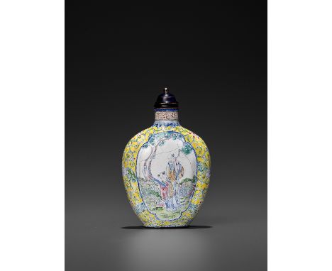 A CANTON ENAMEL ‘SCHOLARS AND BOYS’ SNUFF BOTTLE, QING DYNASTYChina, 1644-1912. Four-character seal mark Qianlong nian zhi to