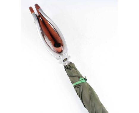 A Gamebird shooting stick / umbrella, 96cm.