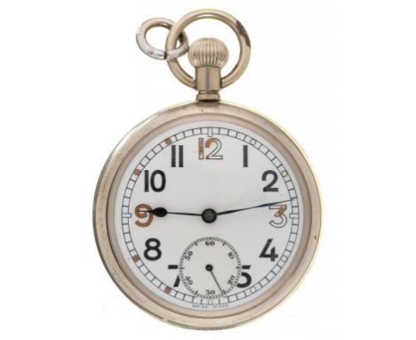 A SWISS KEYLESS LEVER WATCH, WWII BRITISH MILITARY ISSUE, BACK ENGRAVED G.S.T.P. F059007, CIRCA 1940S, 84G++IN WORKING ORDER,