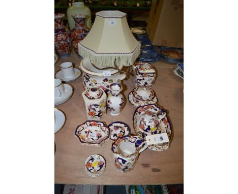 A collection of Masons Ironstone 'Mandalay' pattern china, comprising: a table lamp; a large jardiniere; jug; various trinket