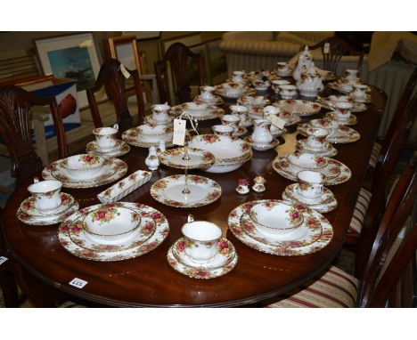 A large Royal Albert 'Old Country Roses' pattern dinner and tea service, approximately twelve place settings, over ninety ite