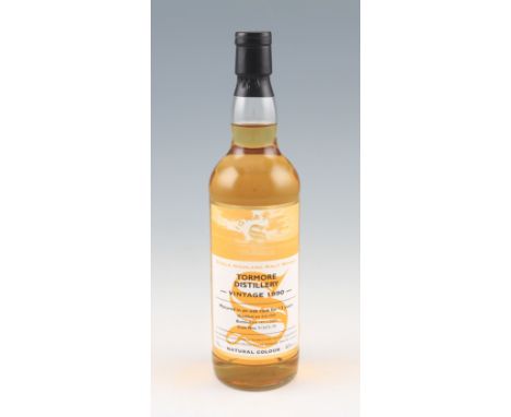 Signatory Tormore Distillery Vintage 1990 Single Malt Scotch Whisky. Distilled 4/4/90 bottled 14/11/03.43% 70cl.
