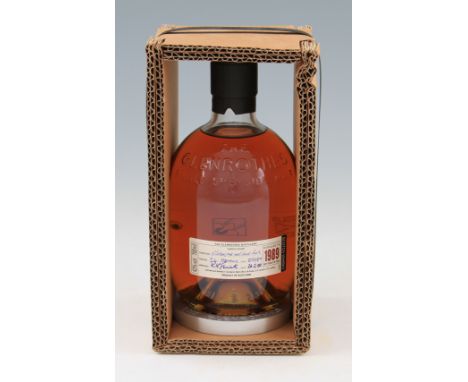 Glenrothes 1989 Single Malt Scotch Whisky. Bottled 2002. 43% 70cl.