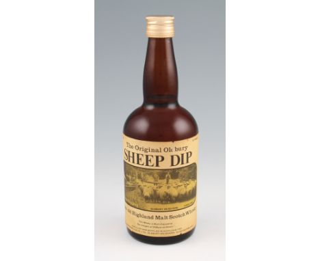 The Original Oldbury Sheep Dip, 8 year old Highland Malt Scotch Whisky. Old bottling 1950/60's. 70 proof 26 2/3 fl ozs.