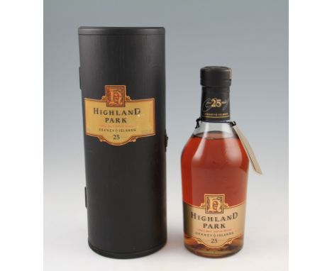 Highland Park 25 year old Single Malt Scotch Whisky, old bottling circa 1980's. 53.5% 70cl.