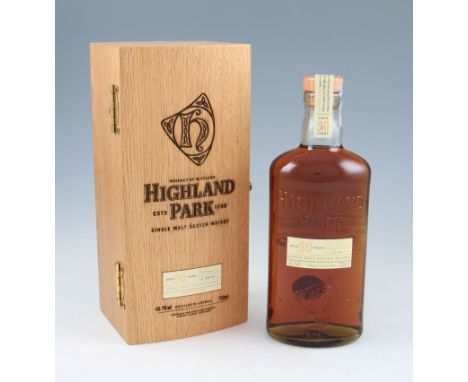 Highland Park 30 year old Single Malt Scotch Whisky. 48.1% 70cl.