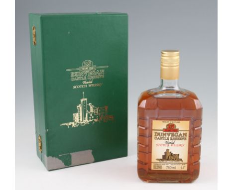 Dunvegan Castle Reserve 25 year old Scotch Whisky. Old bottling circa 1970's. 43% 75cl. In box.