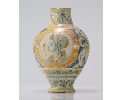 Albarello majolica vase Italy 15th - Weight:  2.22 kg - Region: Italie - Period: 15eme - Sizes: H 330mm D 230mm - Condition: 